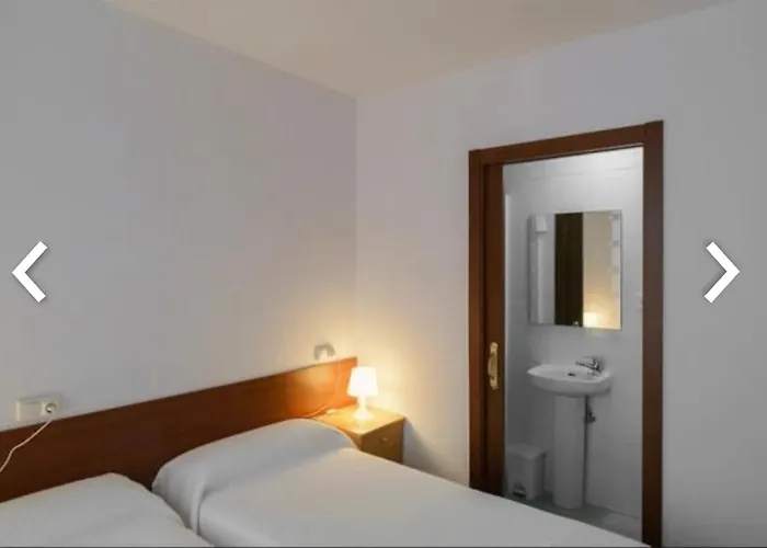 Casa Anglicana Del Peregrino/ Pension Santa Cristina