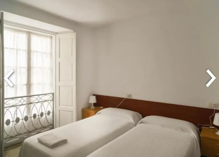 Casa Anglicana Del Peregrino/ Pension Santa Cristina